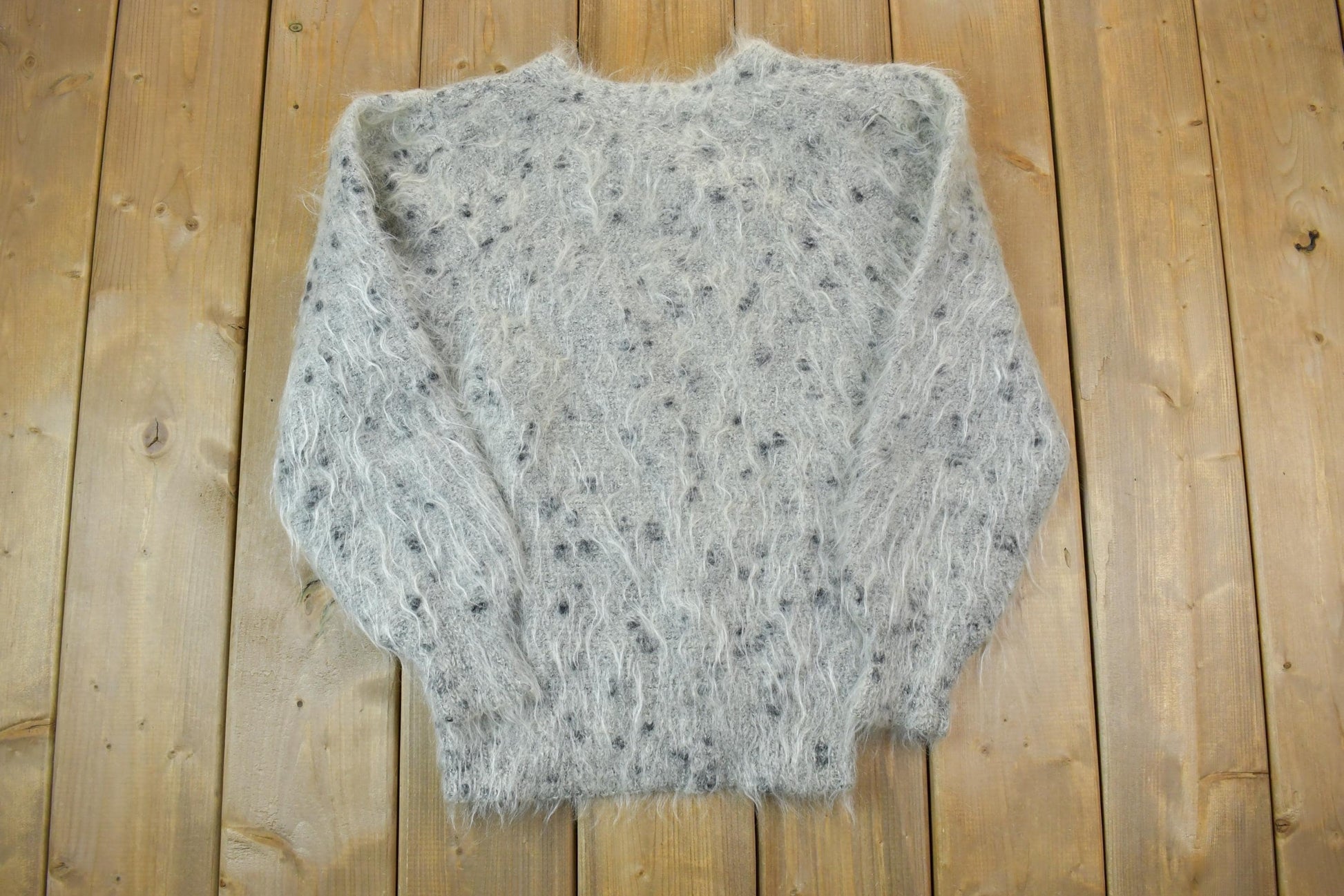 Vintage 1990s Charlie 100% Fuzzy Wool Knit Sweater