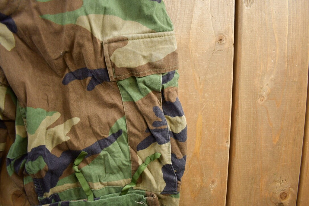 Vintage 1990s Army Camouflage Cargo Pants Size 31x29