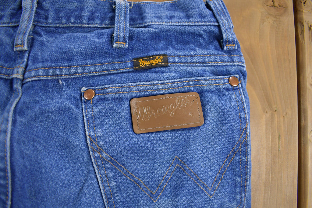 Vintage 1990's Wrangler Dark Wash Blue Jeans Size 32 x 31