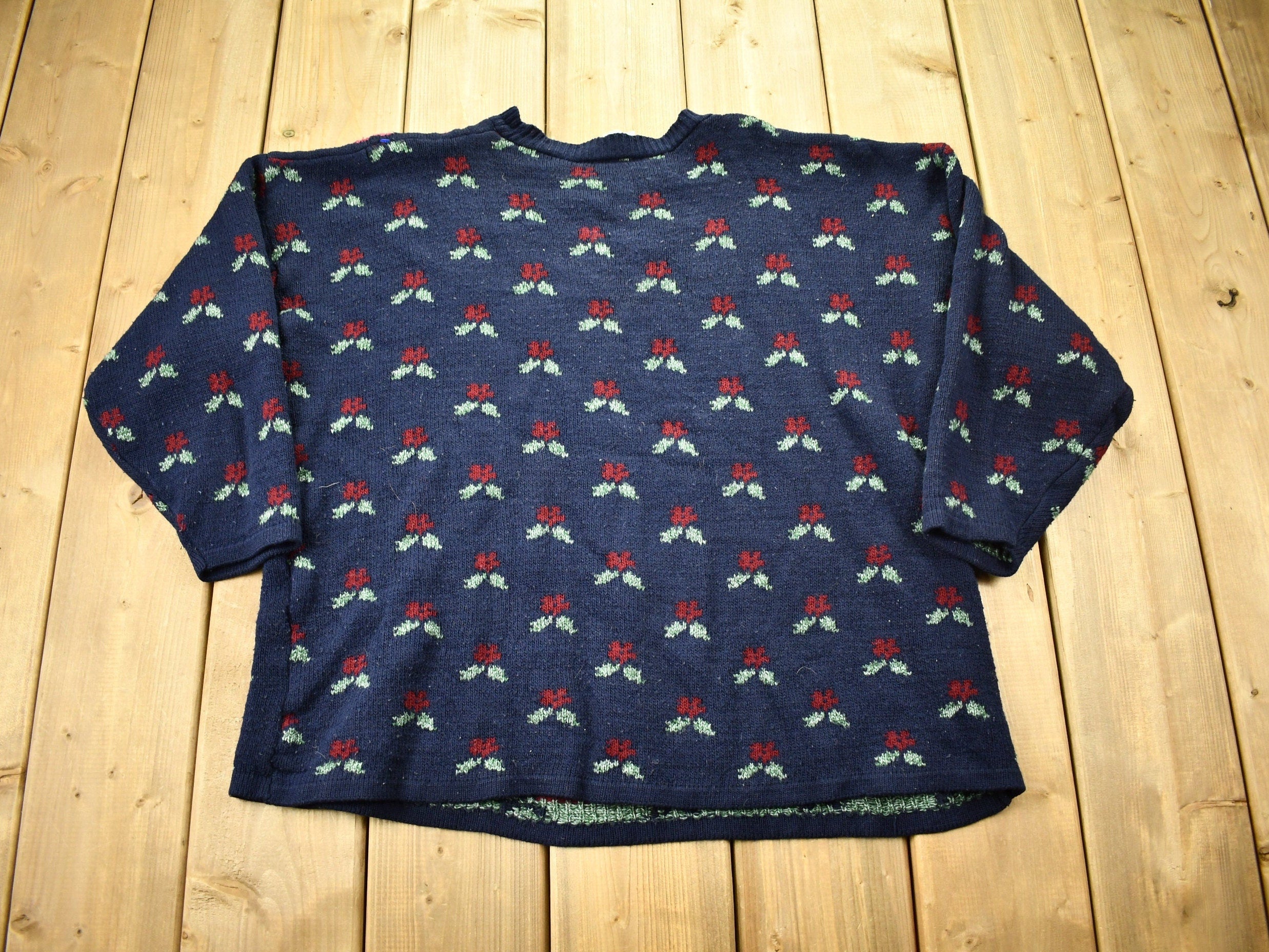 Vintage 1990s Knitted Floral Theme Crewneck Sweater