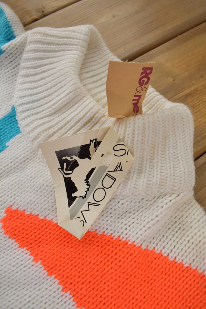 Vintage 1990s Deadstock Shadows Abstract Pattern Knit Mock Neck Sweater Size 40