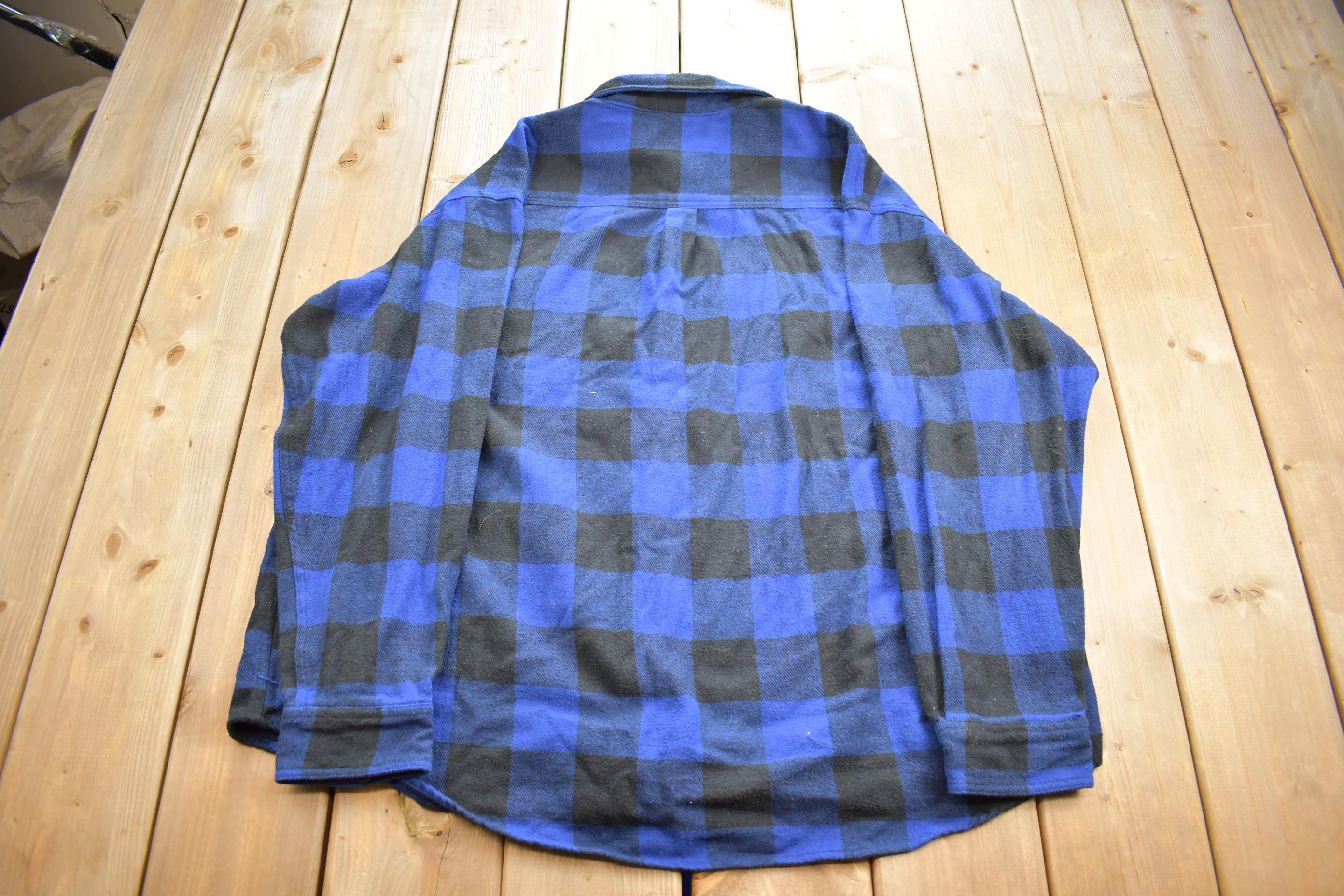 Vintage 1990s Hickory Blue Plaid Flannel Button Up Shirt