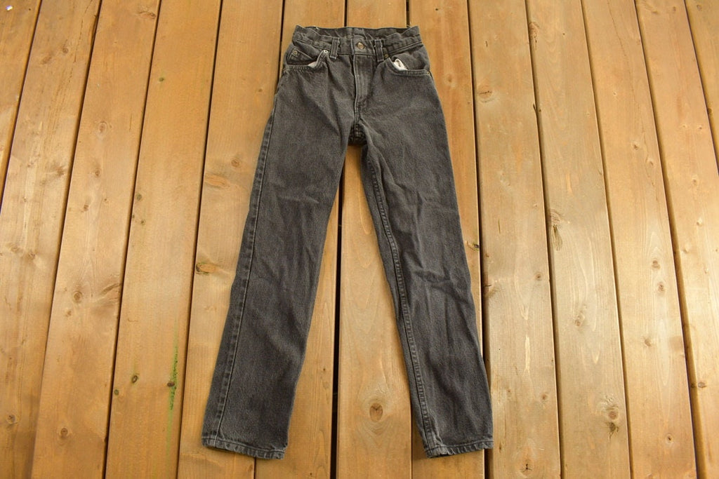 Vintage 1990s Youth Levi Black Tab Jeans Size 23 x 27