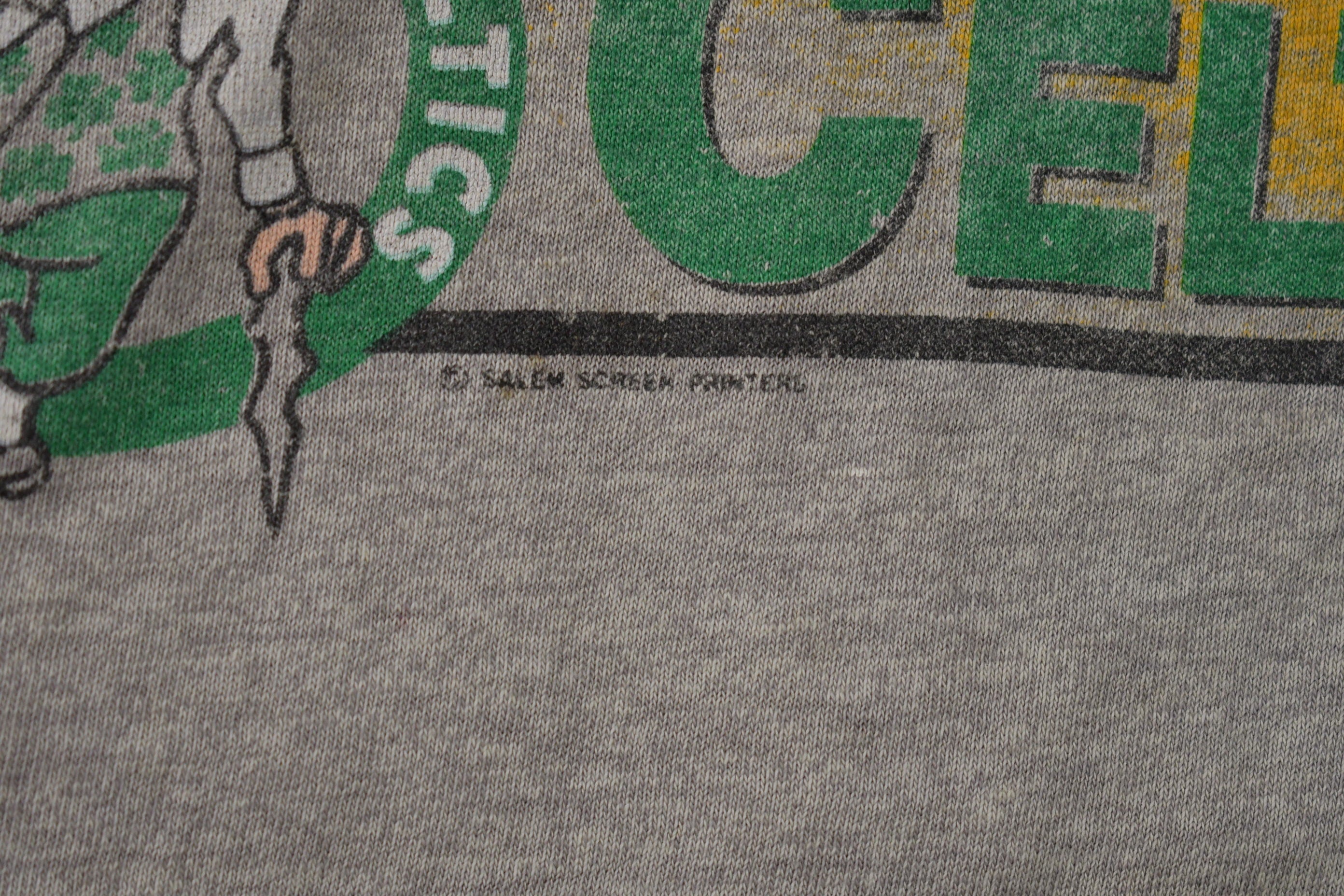 Vintage 1980s Larry Bird Boston Celtics NBA Basketball Graphic T-Shirt Made In USA