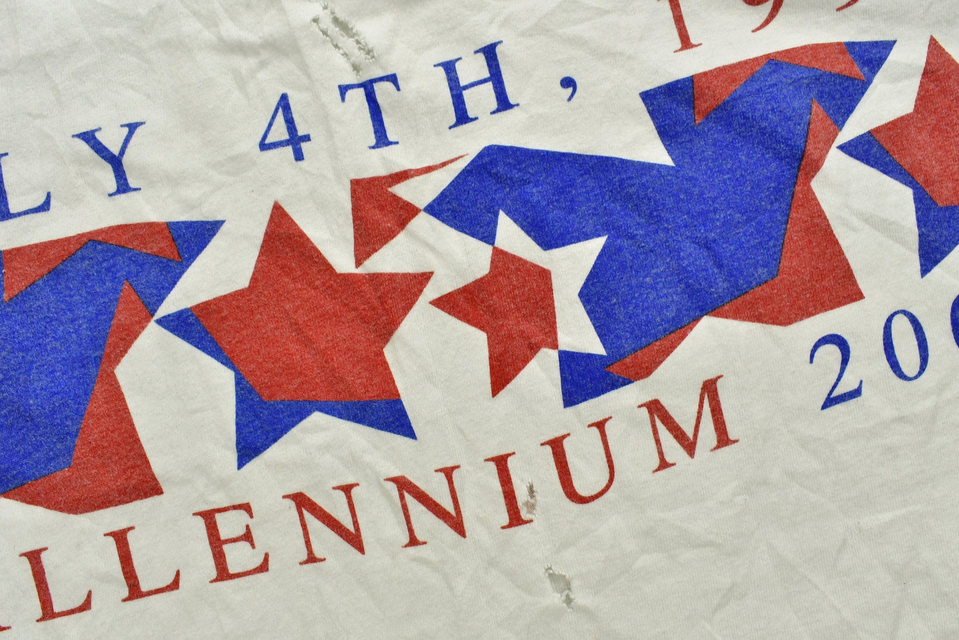 Vintage 1999-2000 July 4th Millennium T-Shirt