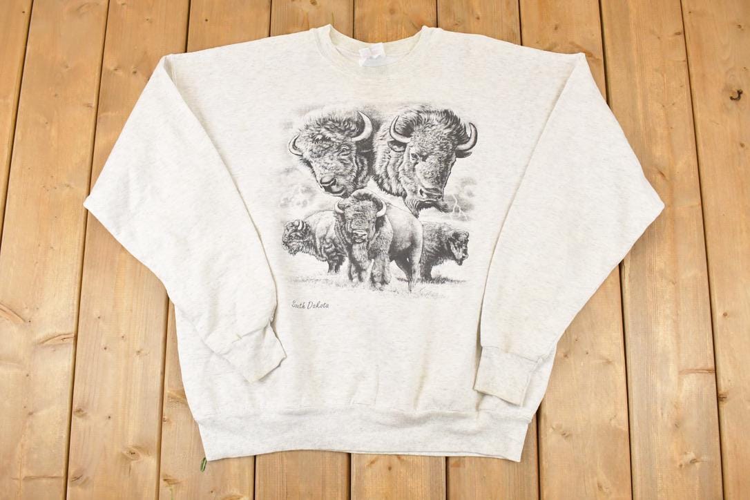 Vintage 1990s South Dakota Buffalos Graphic Print Crewneck Sweatshirt Mens L