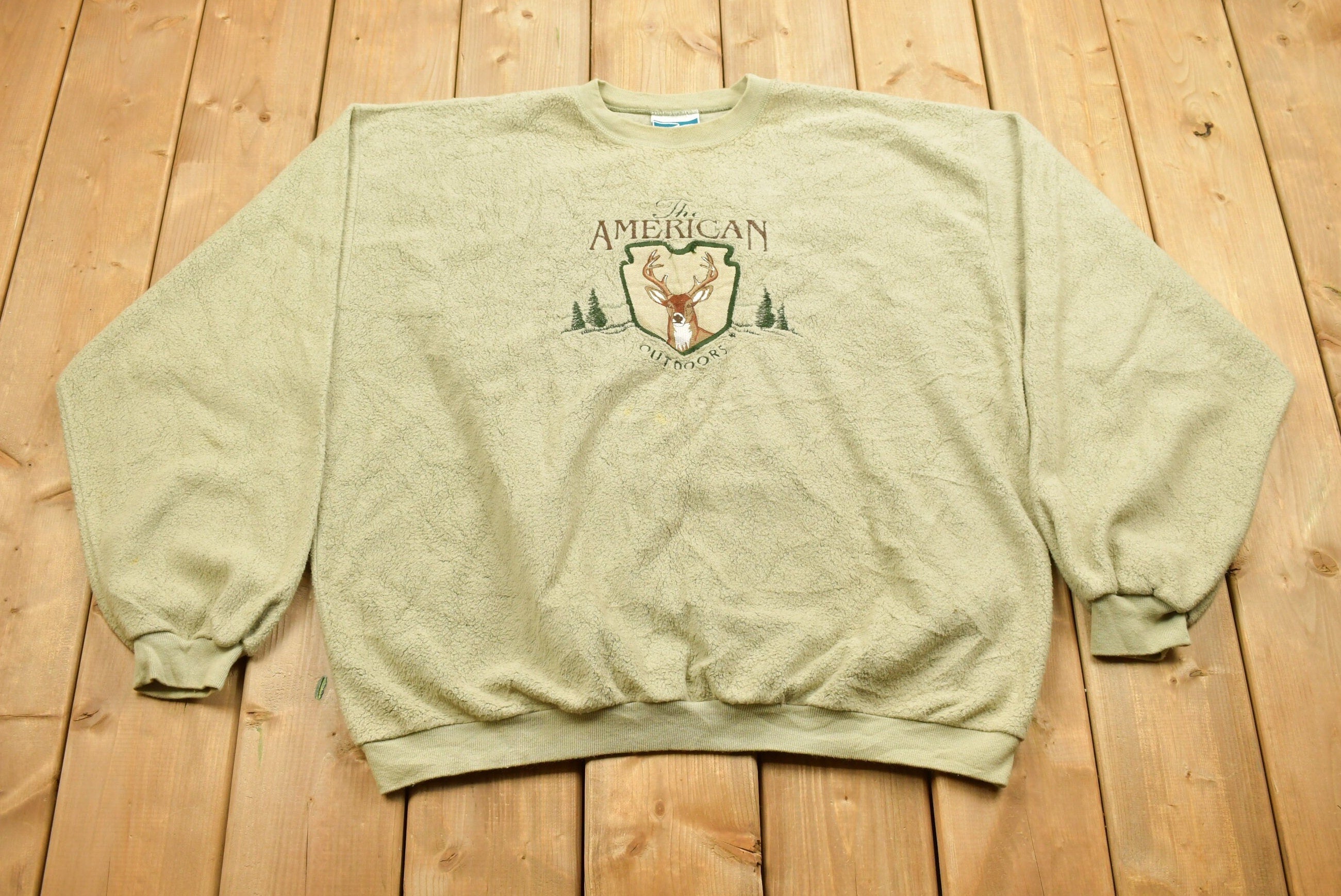 Vintage 1990s American Outdoors Deer Theme Crewneck
