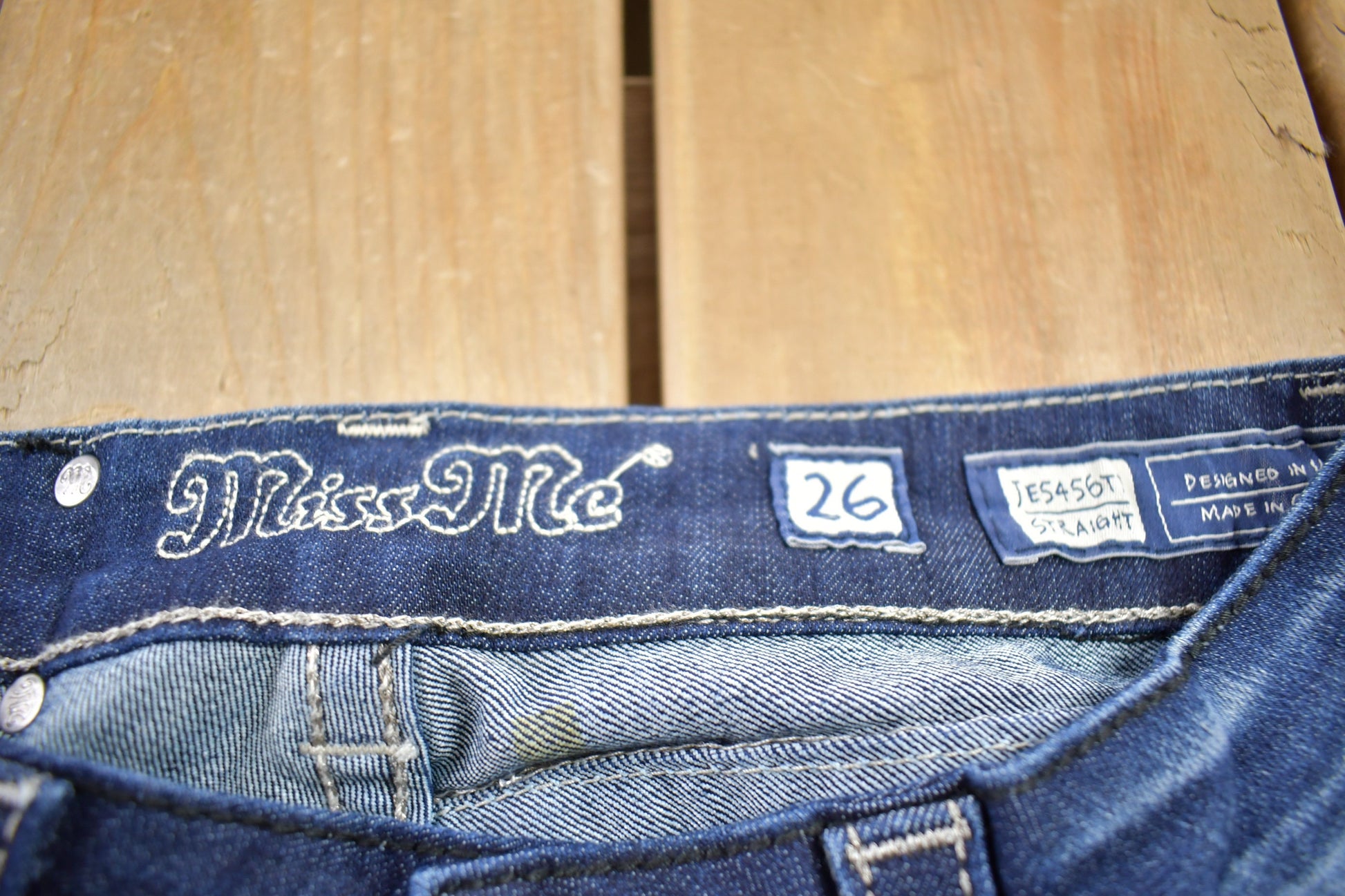 Vintage Y2K Miss Me Bedazzled Low Rise Jeans Size 26x32