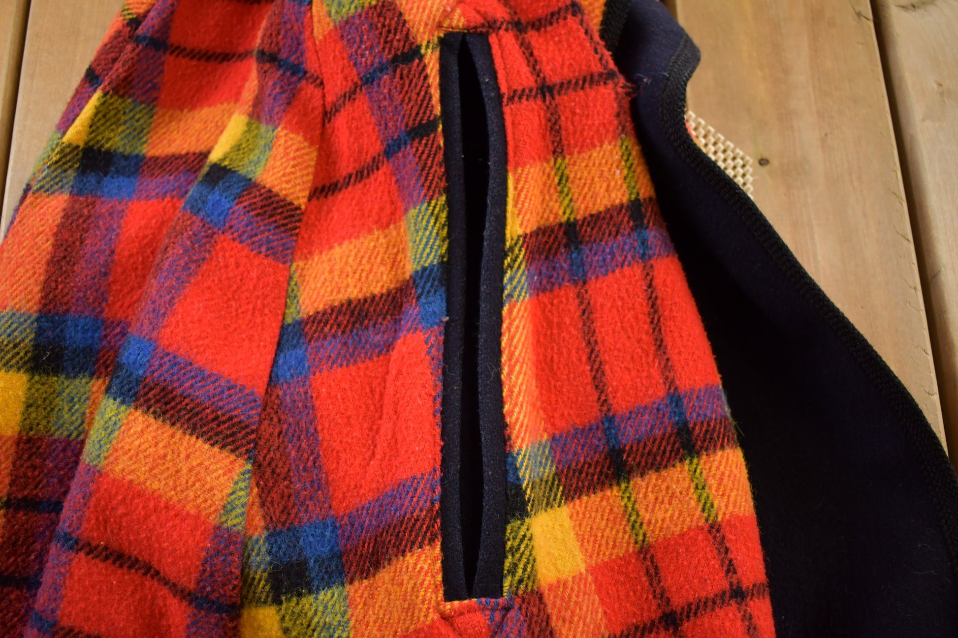 Vintage 1980s Wool Plaid Poncho / Colorful / Plaid / Streetwear Fashion / Winterwear / True Vintage