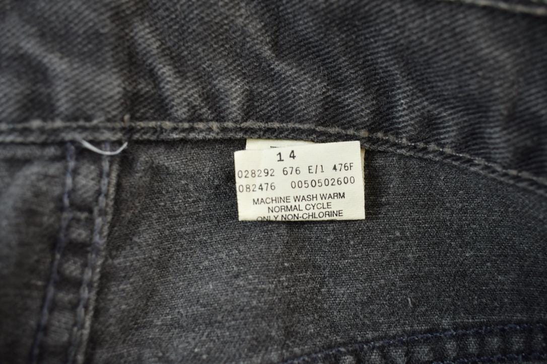 Vintage 1990s Levi's 505 Red Tab Black Jeans Size 33 x 30 / 90s Denim / Streetwear Fashion / Vintage Denim / Made In USA / Vintage Levi's