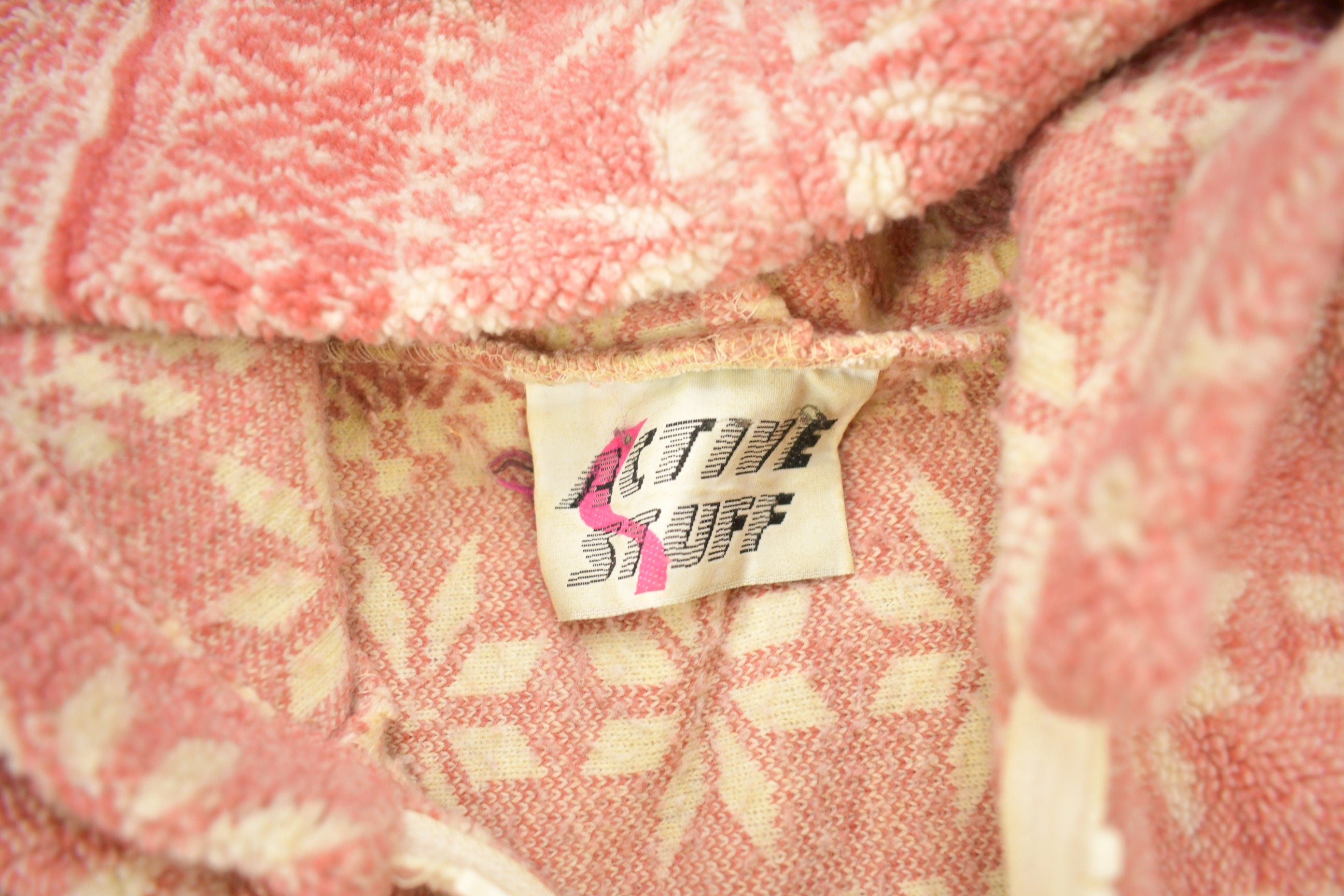 Vintage 1990s Active Stuff All Over Pattern Fleece Sweater