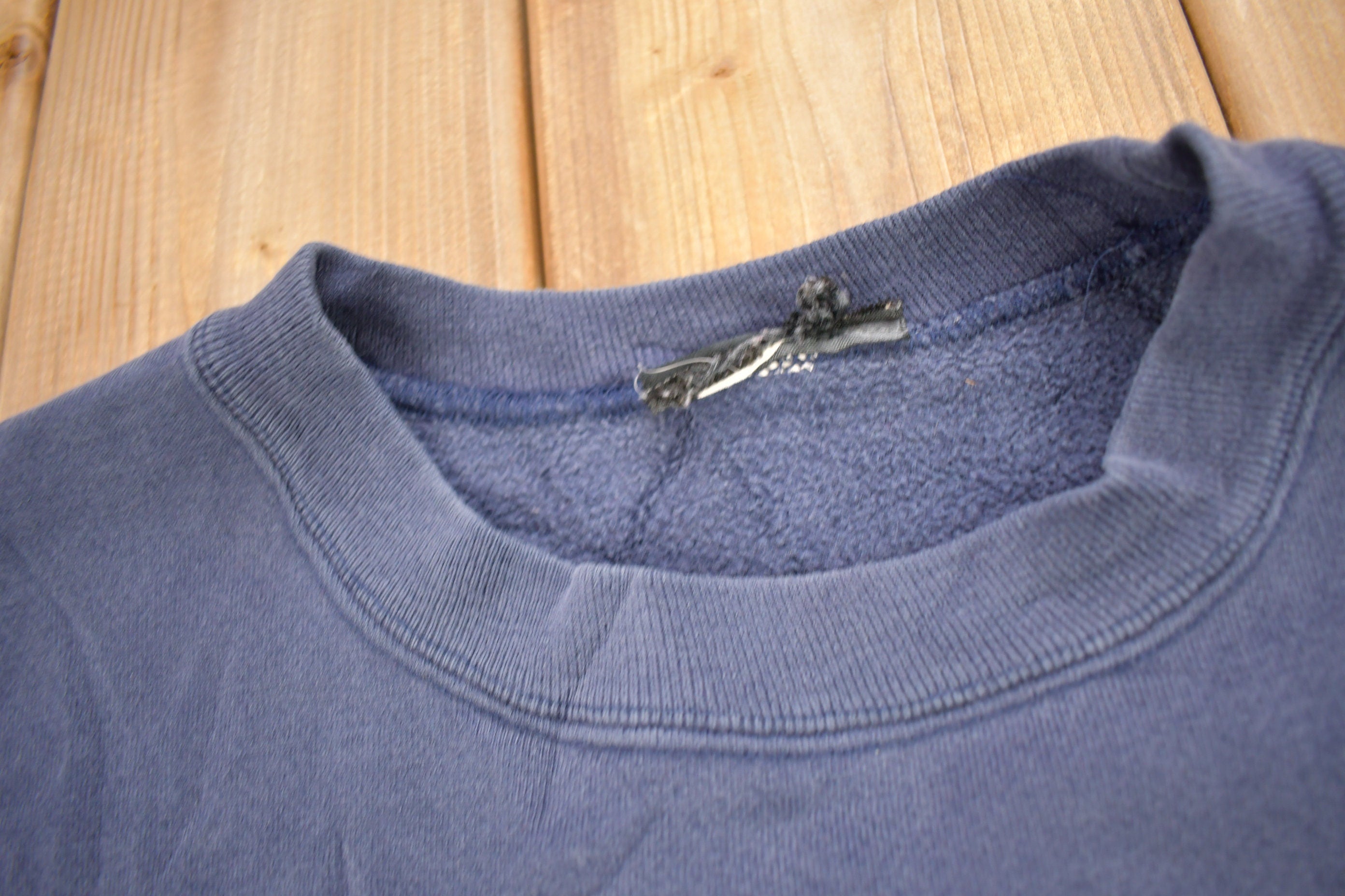Vintage 1990s Bellagio Hotel Embroidered Crewneck Sweatshirt