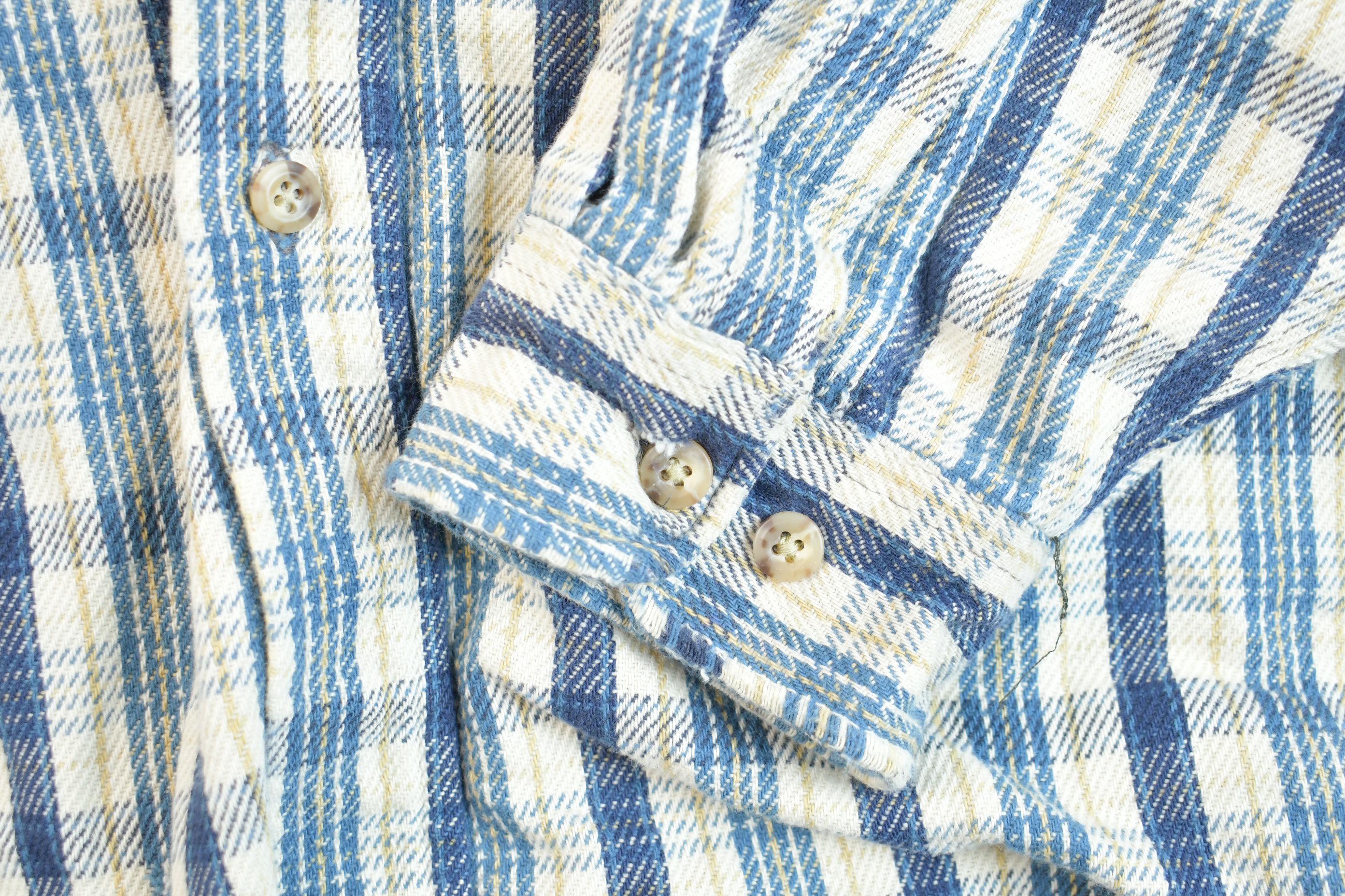 Vintage 1990s Carhartt Plaid Button Up Shirt