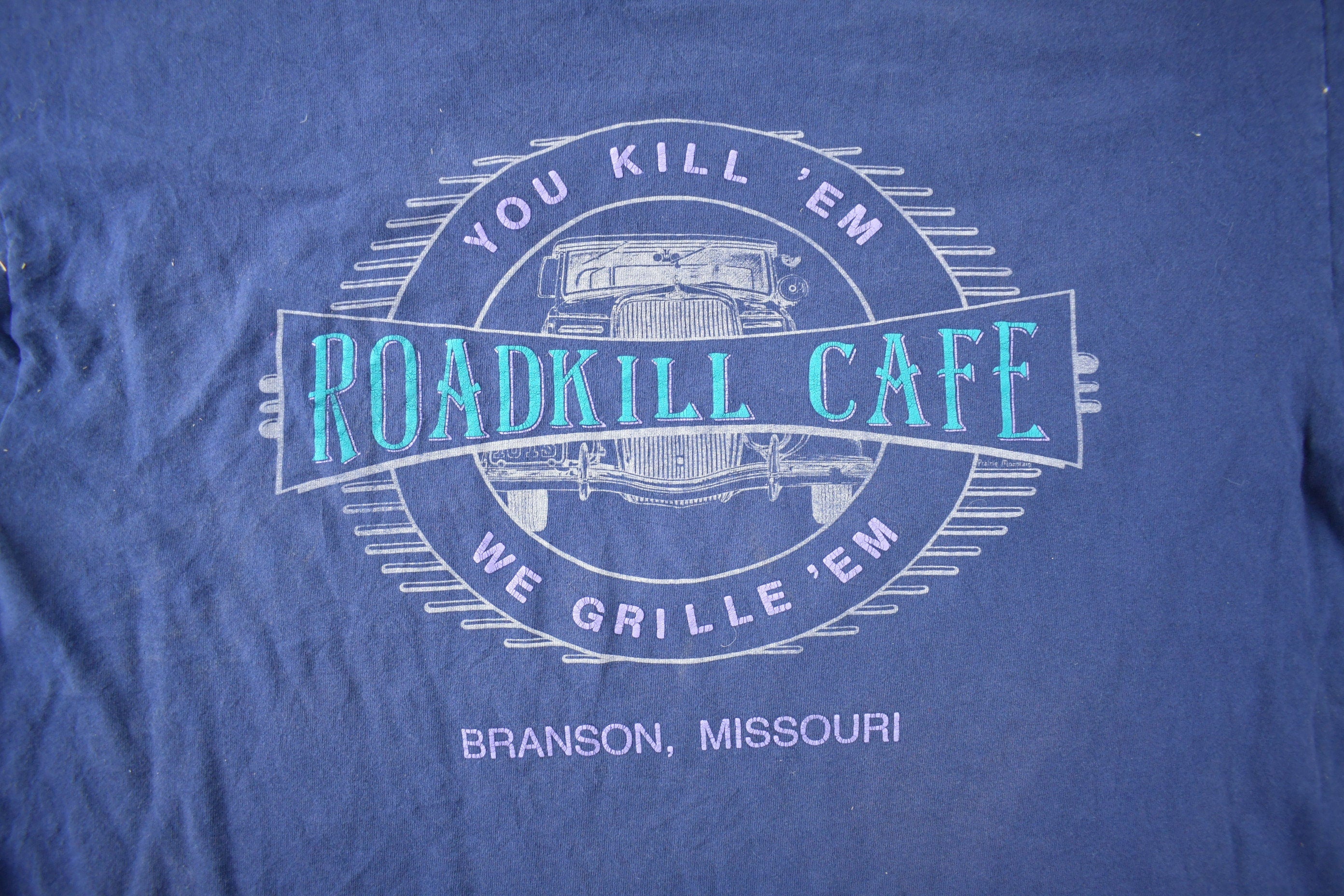 Vintage 1990s Roadkill Cafe Branson Missouri Travel T Shirt Made In USA Size XL