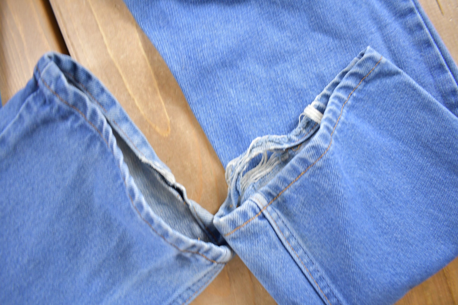 Vintage 1970s Levi's Orange Tab Jeans Size 33 x 32