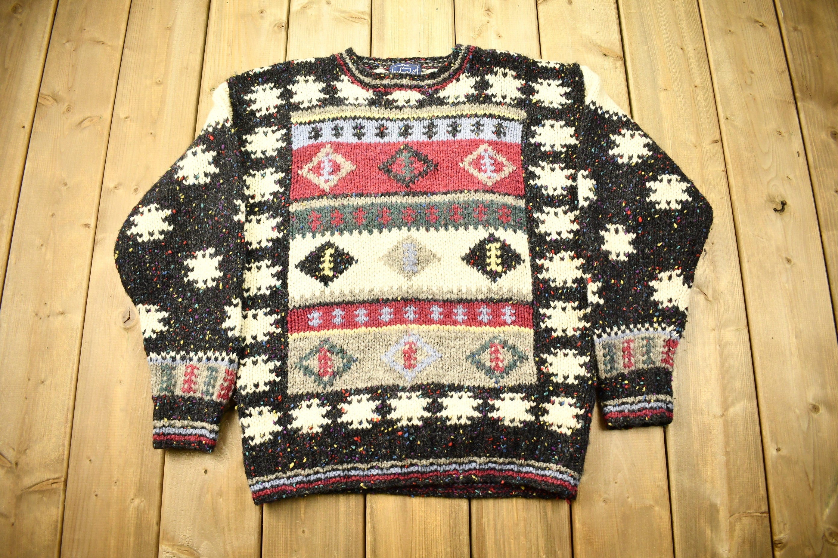 Vintage 1990s Woolrich Woman's 100% Wool Knitted South Western Aztec Design Crewneck Sweater