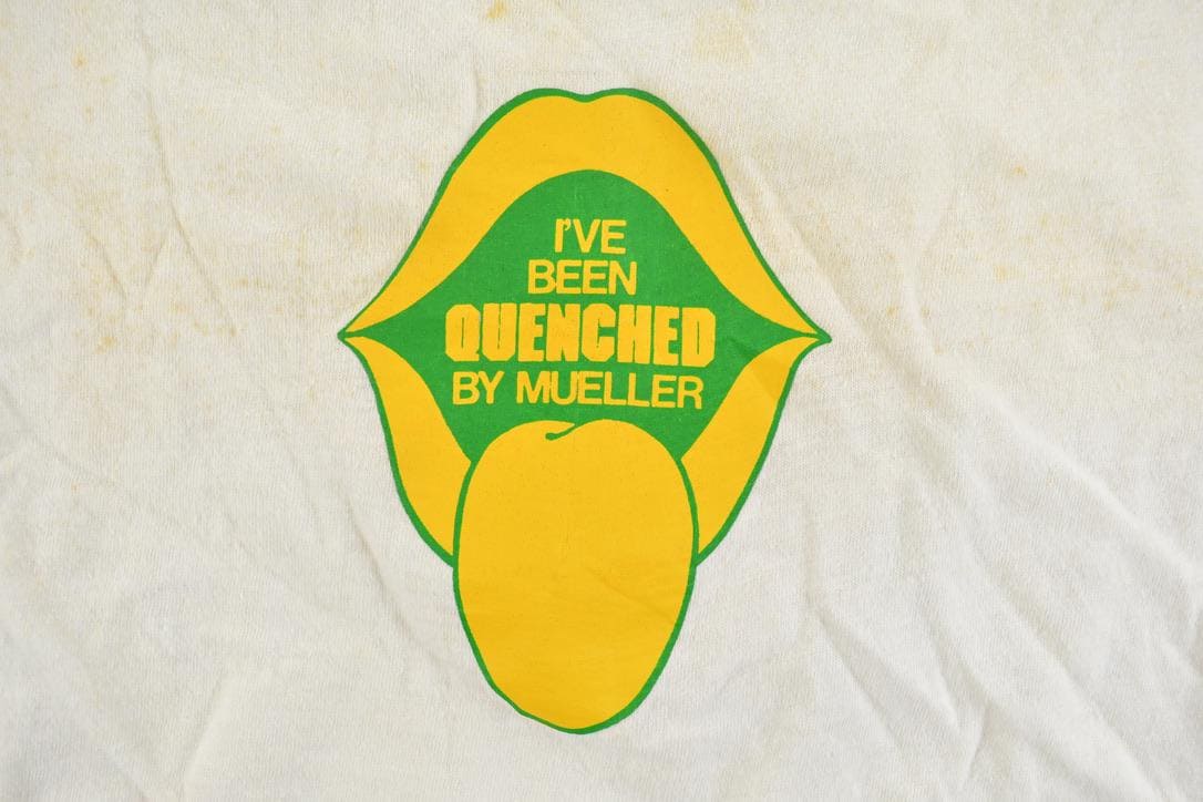 Vintage 1990s Quenched By Mueller Lemon Souvenir T-Shirt