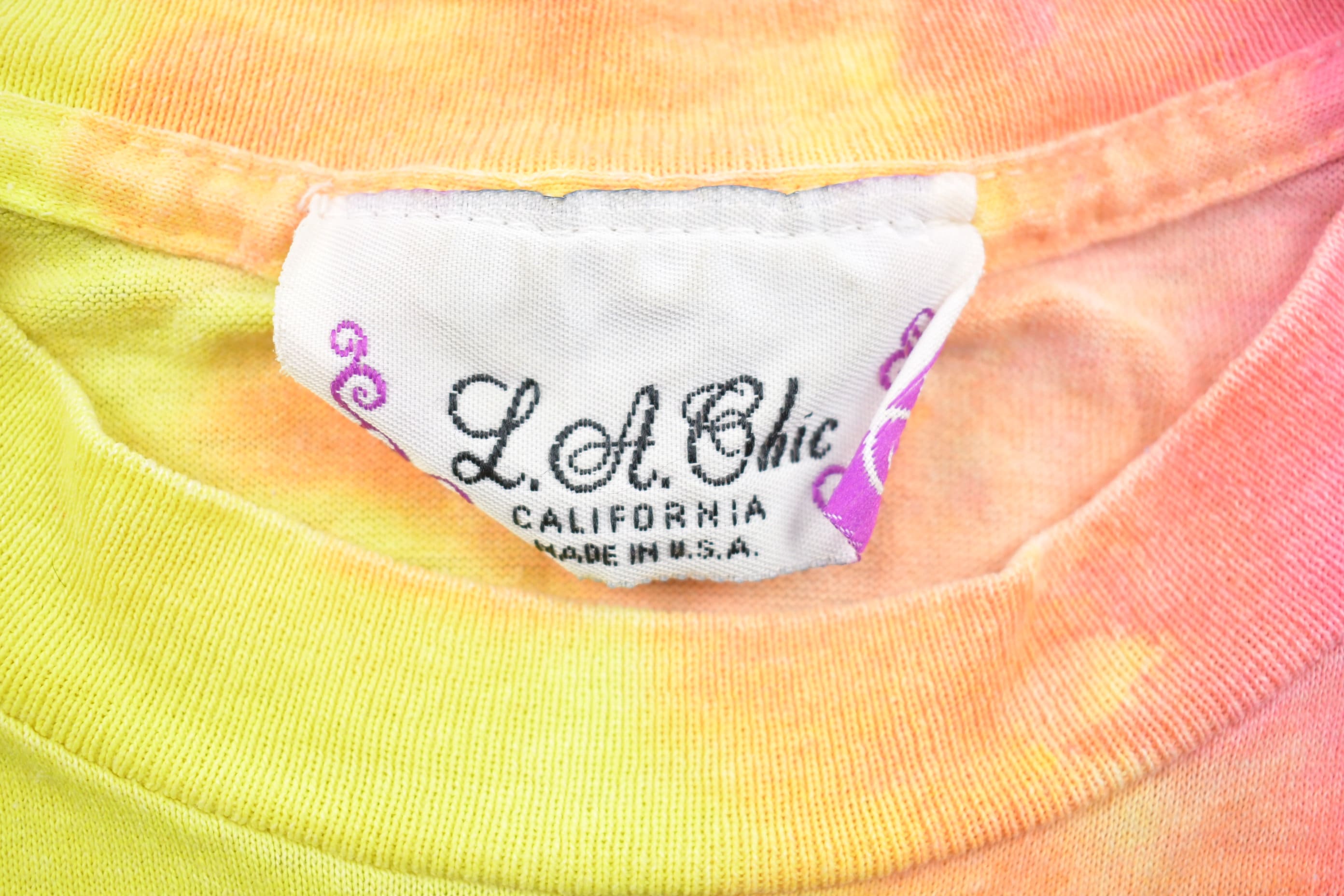Vintage 1990s L.A Chic Tye Dye Hearts Graphic T Shirt