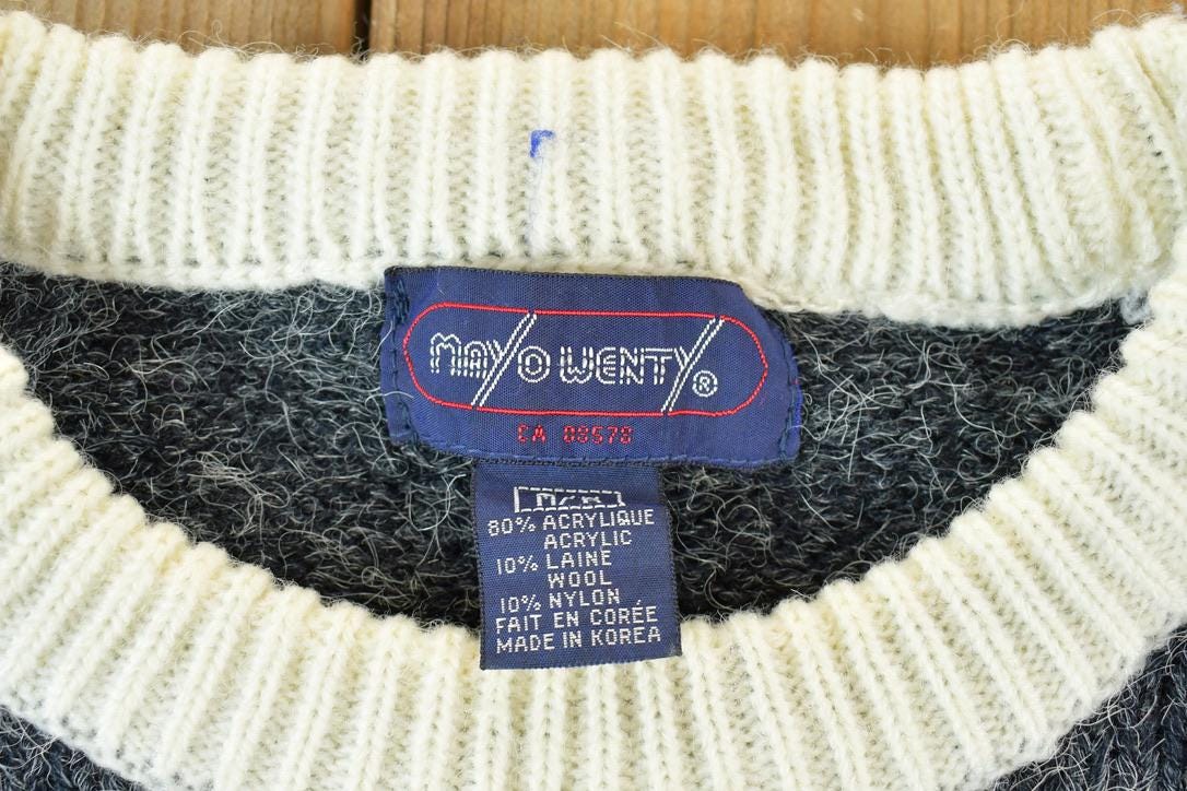Vintage 1990s Mayo Wenty Wool Blend Knit Crewneck Sweater