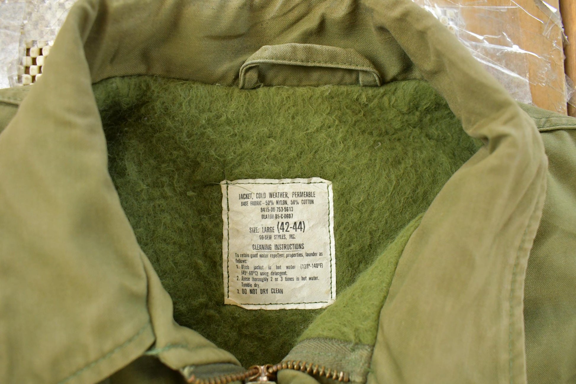 Vintage 1985 Military Cold Weather Field Coat Men's Large / Lined Jacket / Army Green / Vintage Army / Military Jacket / True Vintage
