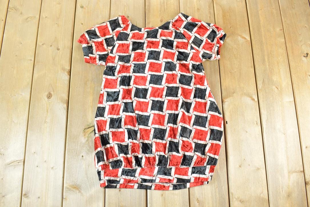 Women Vintage Vigoss Y2K Checker Pattern T-Shirt