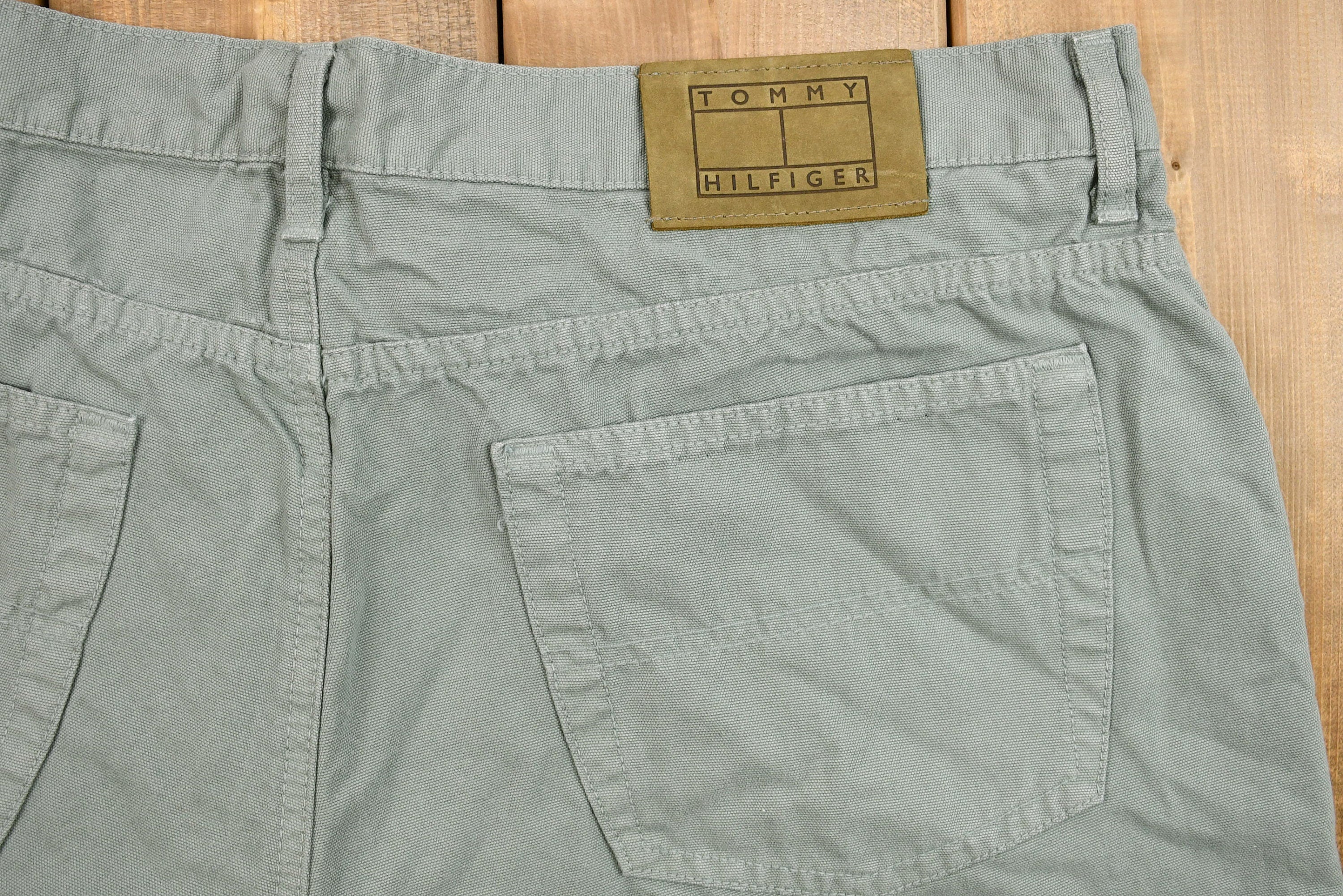Vintage 1990s Tommy Hilfiger Relaxed Fit Grey Pants