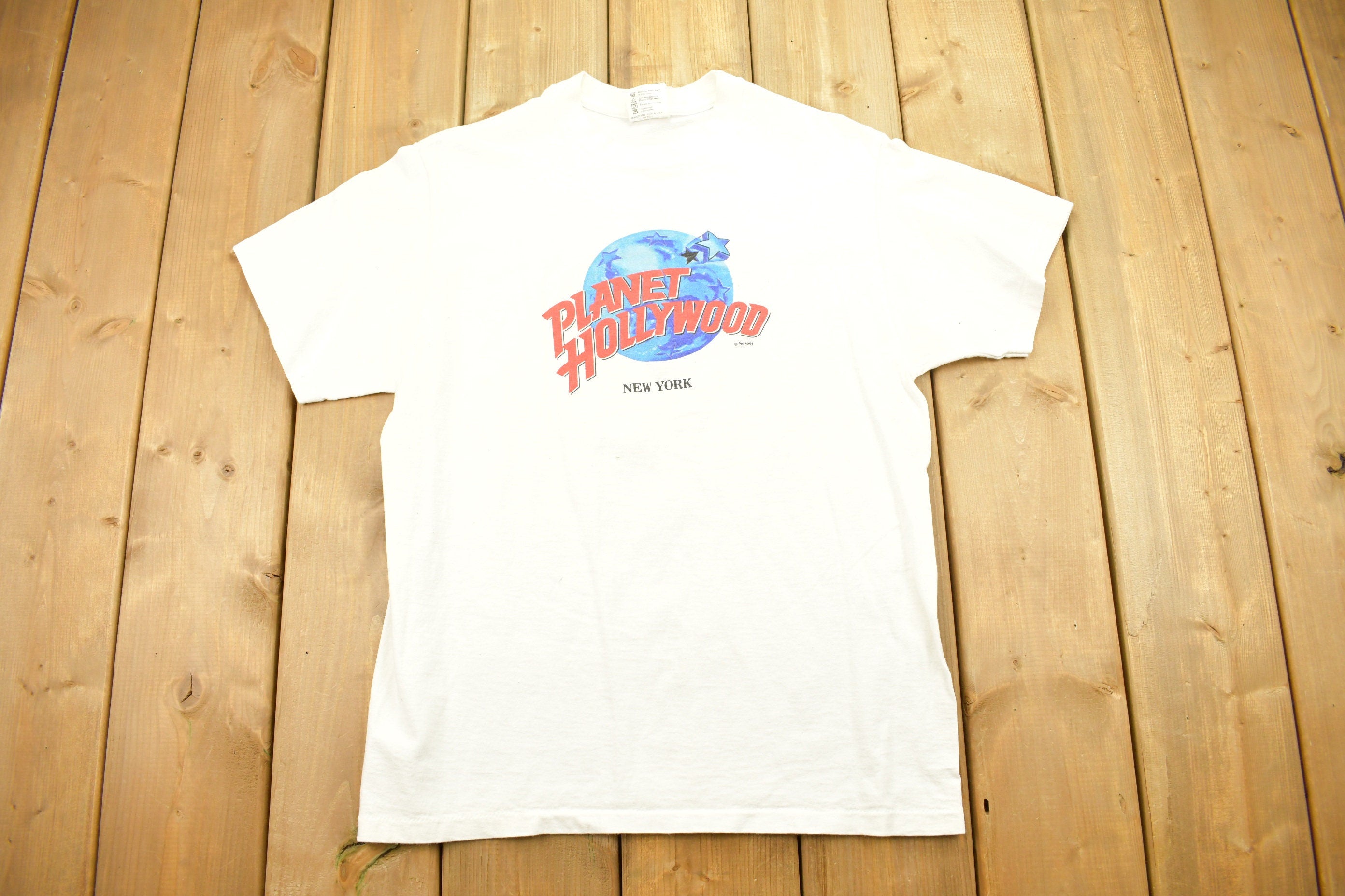 Vintage 1991 Planet Hollywood New York City Graphic Souvenir T Shirt