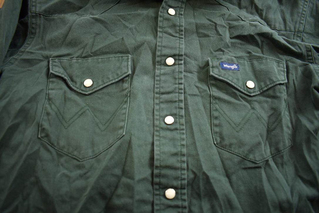 Vintage 1990s Wrangler Blank Button Up Shirt