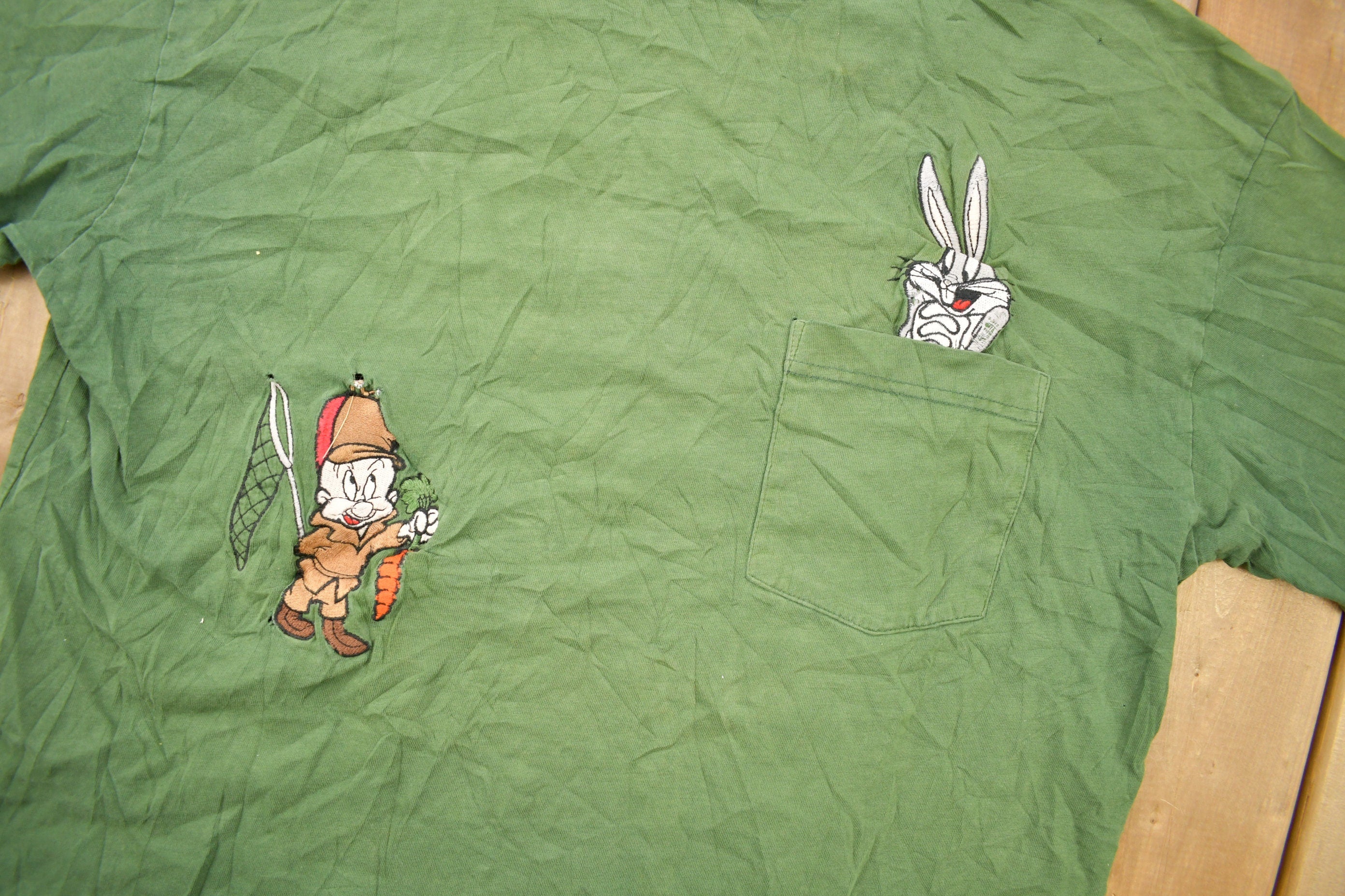 Vintage 1994 Bugs Bunny Looney Tunes Promo T-shirt Distressed Rare Vintage