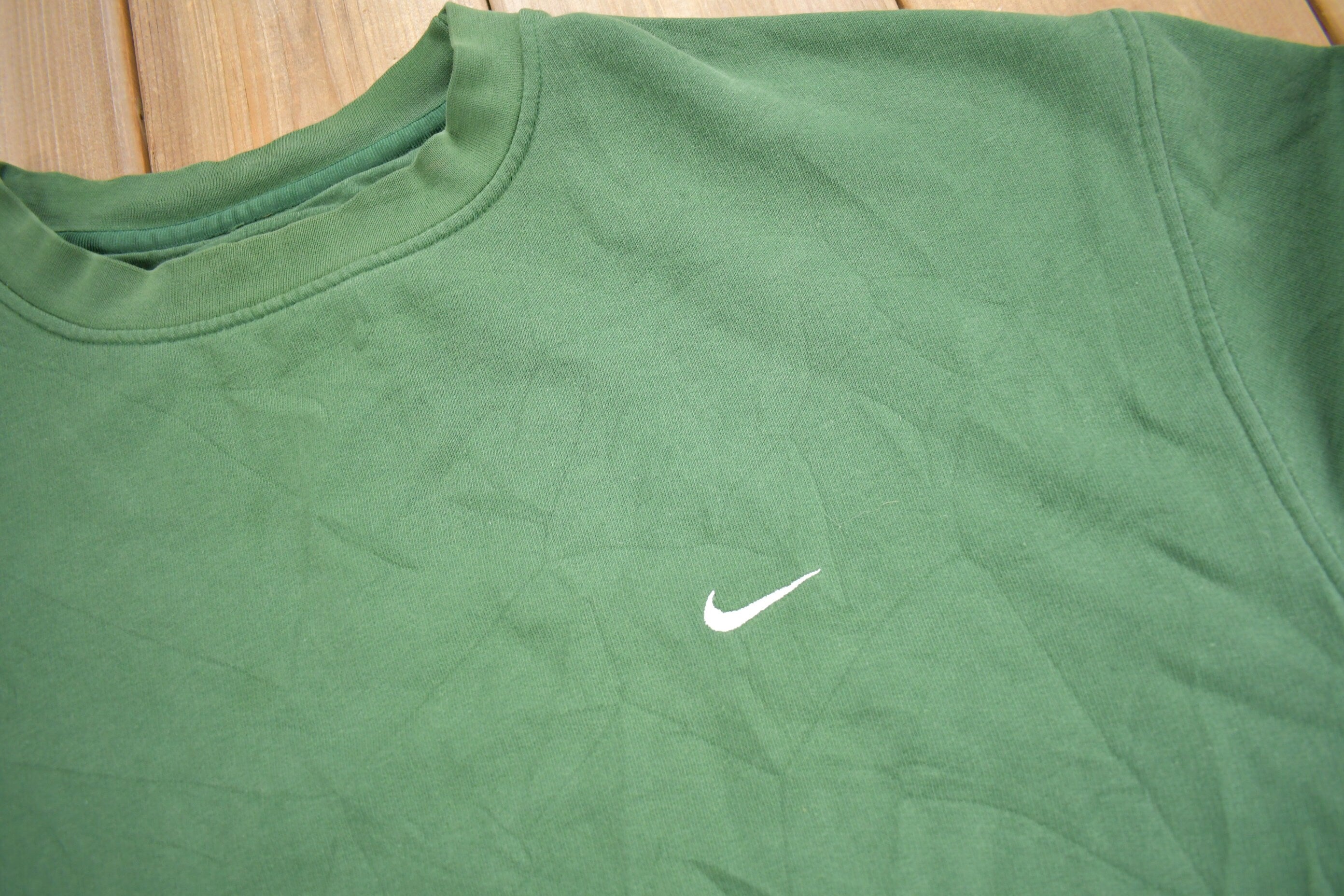 Vintage Y2K Nike Embroidered Mini Swoosh Cut Sleeves Crewneck Sweatshirt