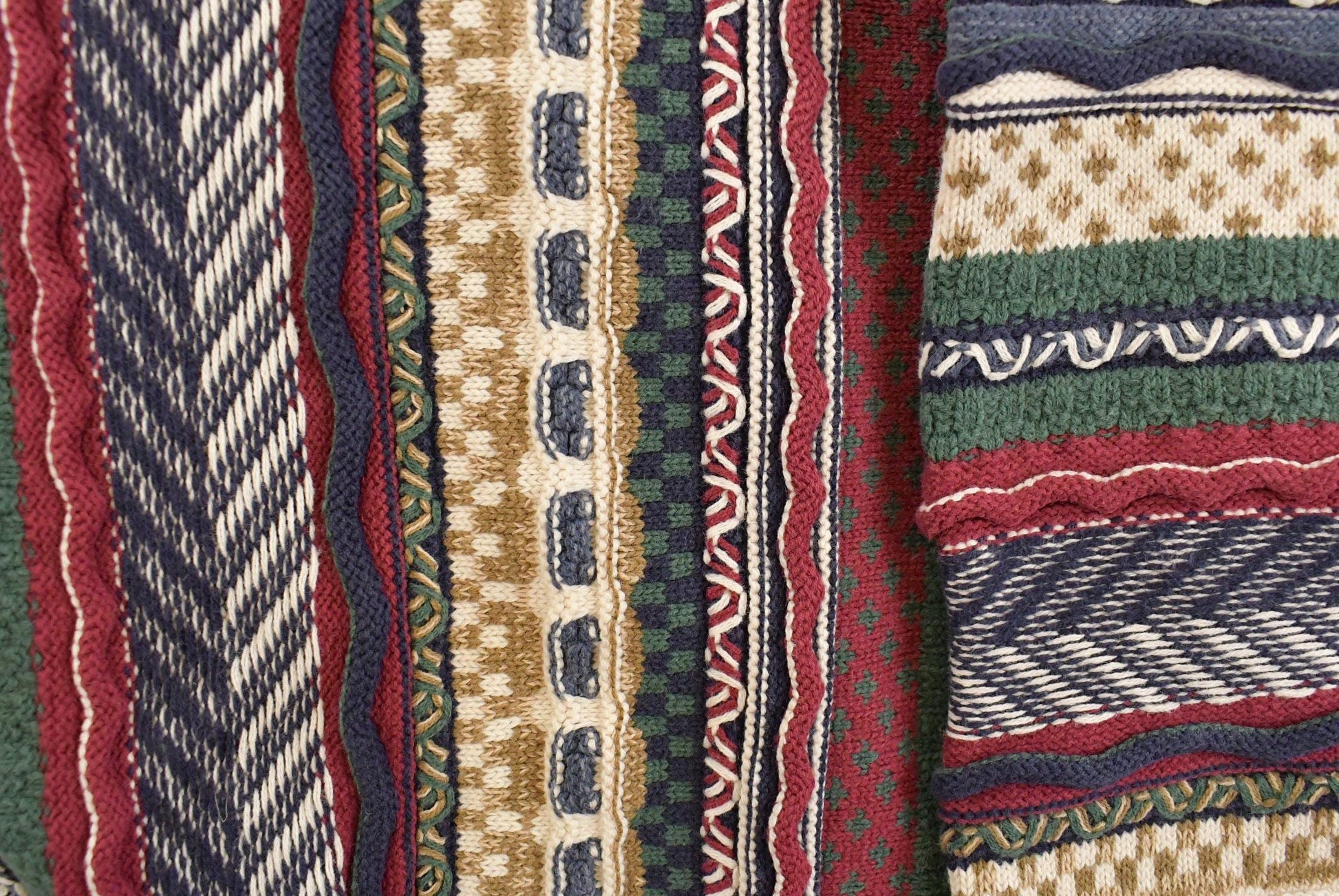 Vintage 1990s Cotton Traders 3D Cable Knit Crewneck Sweater Men's Medium