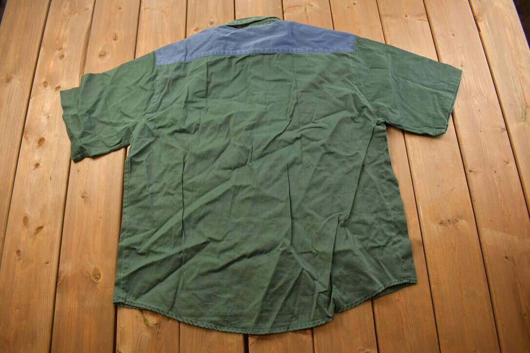 Vintage 1990s Bow Hunting Button Up Shirt
