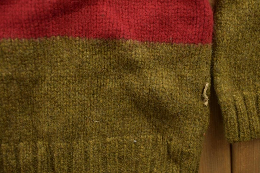 Vintage 1990s American Eagle Striped Knitted Sweater