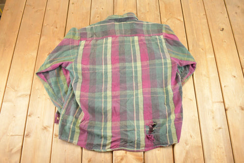 Vintage 1990s Five Brother Thrashed Plaid Button Up Shirt Men's L / 90's Rugged Polo
