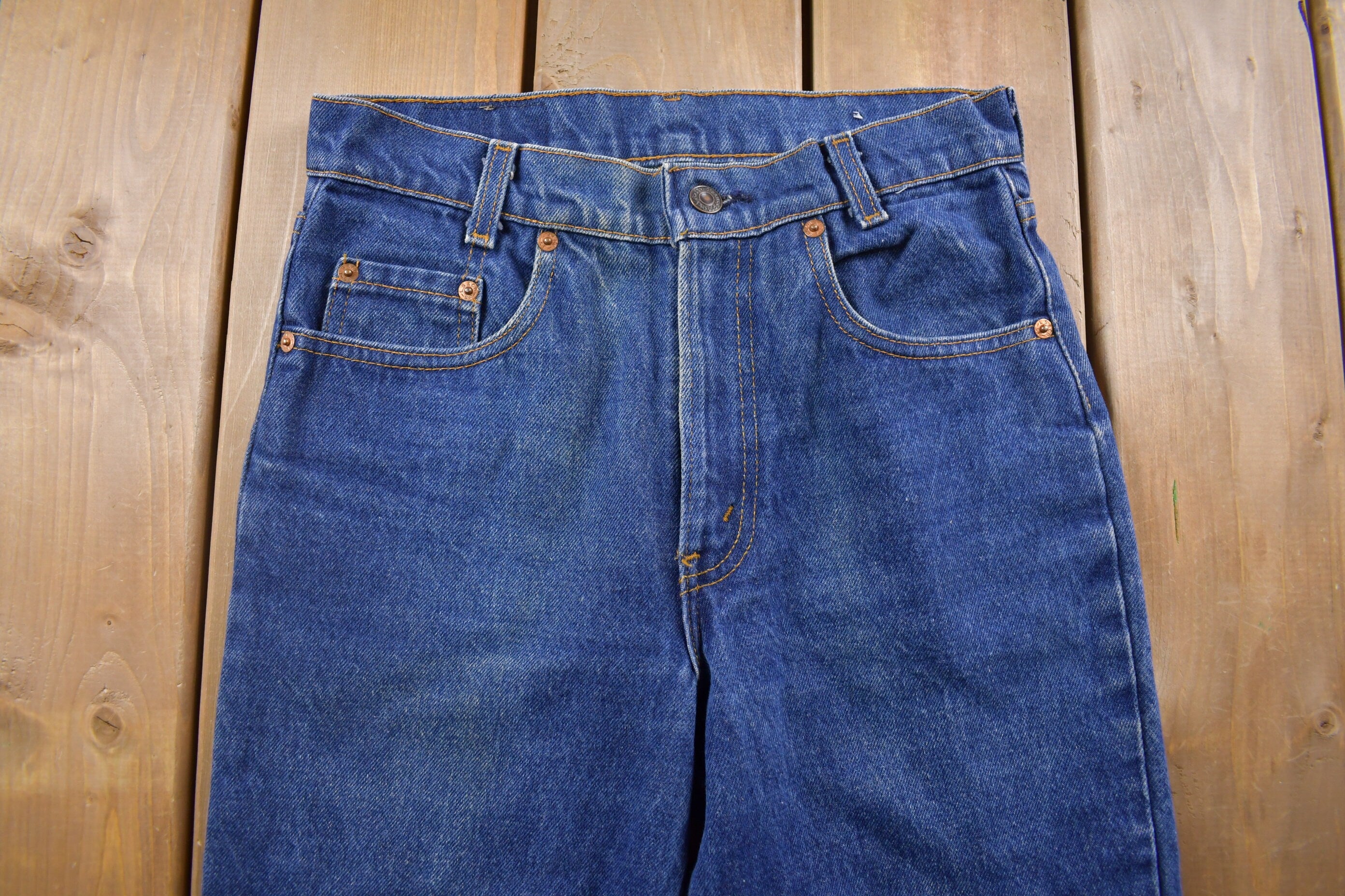 Vintage 1980s Levi's Red Tab Jeans Size 28 x 33
