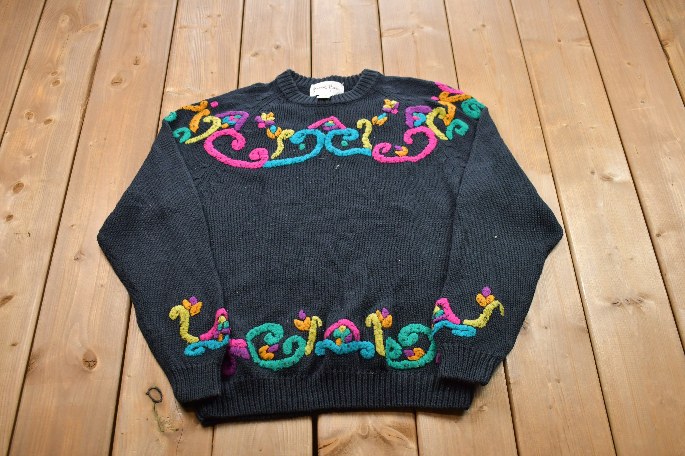 Vintage 1990s Knitted Crewneck Sweater /