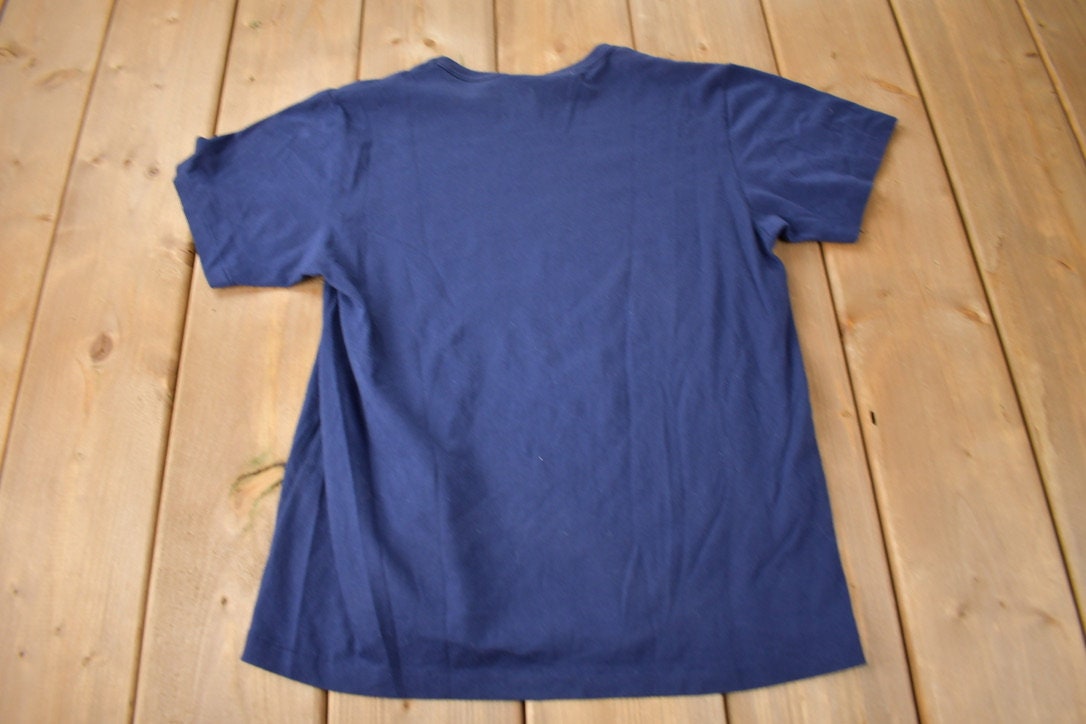 Vintage 1980s Nike Big Logo Single Stitch Graphic T Shirt Made In Canada
