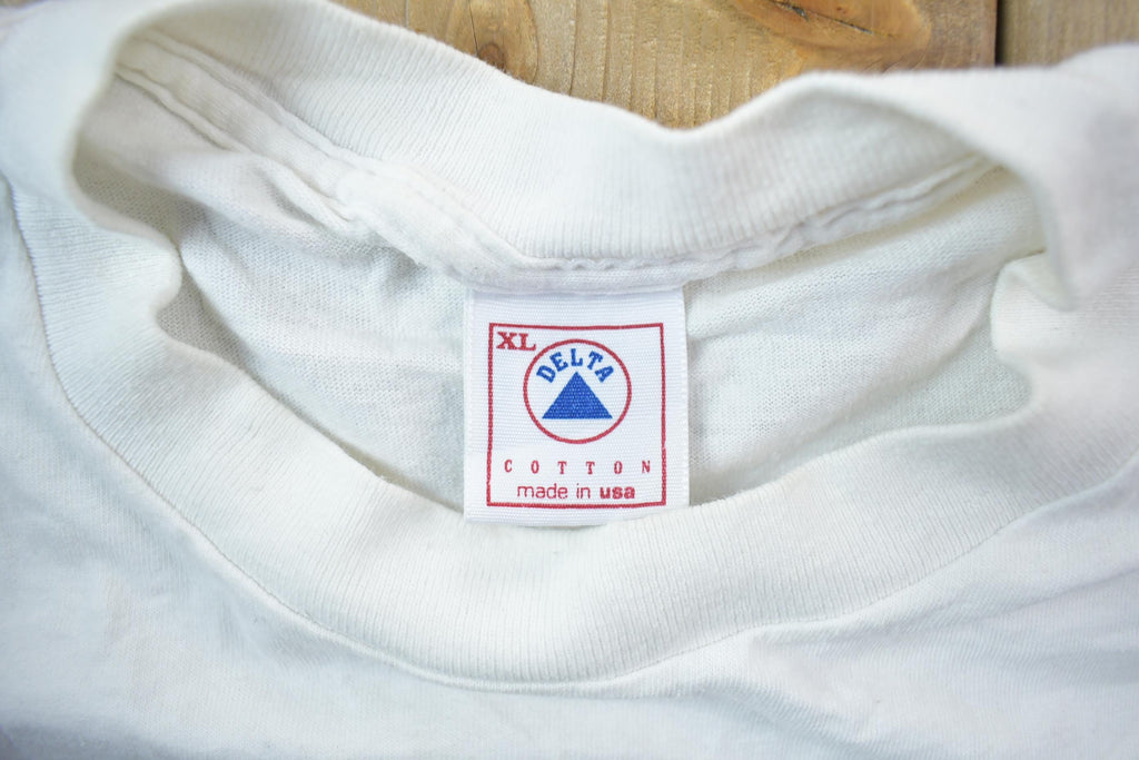 Vintage 1990s Wildhorse Saloon Graphic T-Shirt