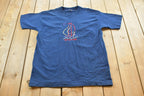 Vintage 1990s Boston Embroidered Sailboat T-Shirt Mens L