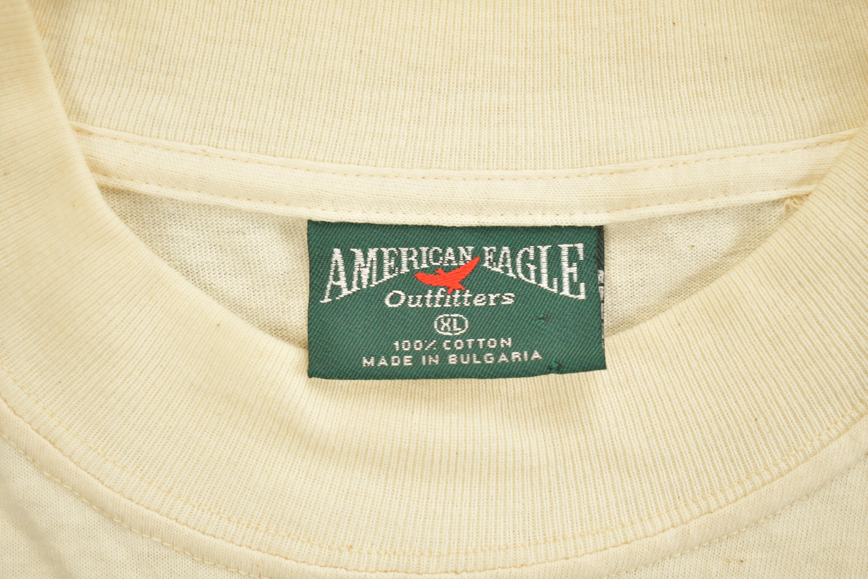 Vintage 1990s American Eagle Outfitters Sunflower Graphic T Shirt