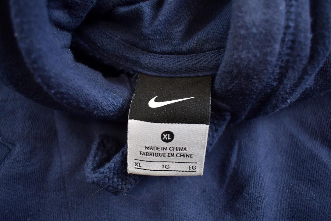Vintage 2000s Villanova University Embroidered Nike Hoodie