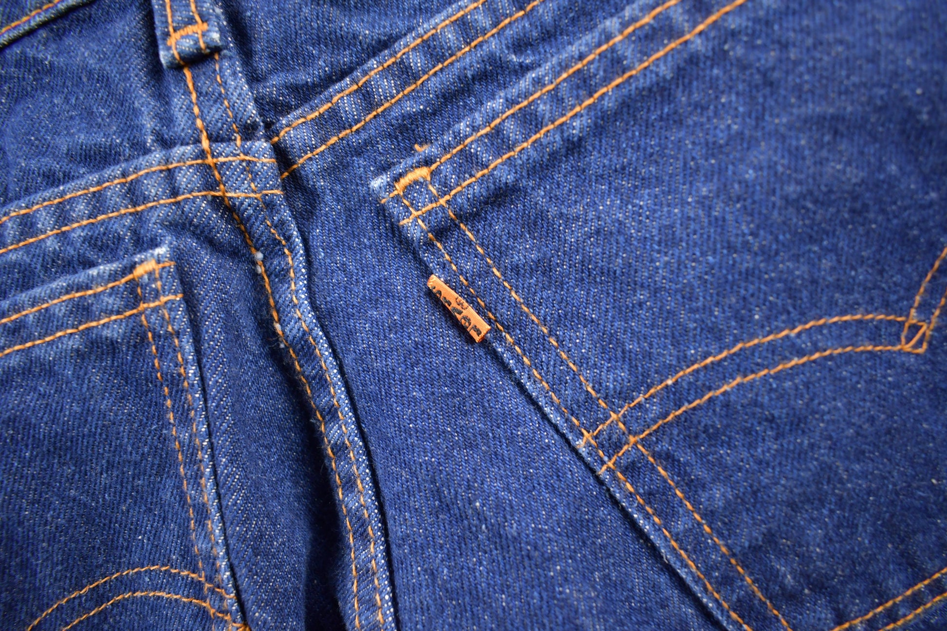 Vintage 1980s Levi's Orange Tab Medium Wash Denim Jeans Size 30 x 31