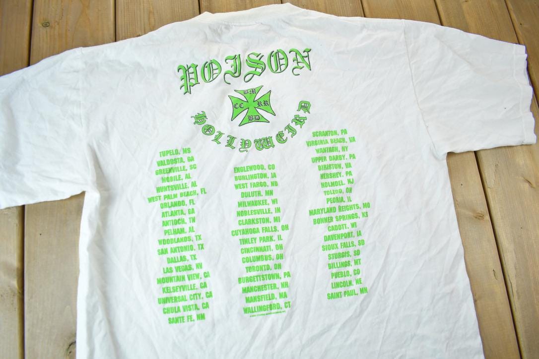 Vintage 2002 Poison Welcome To My City World Tour Graphic Band T-Shirt