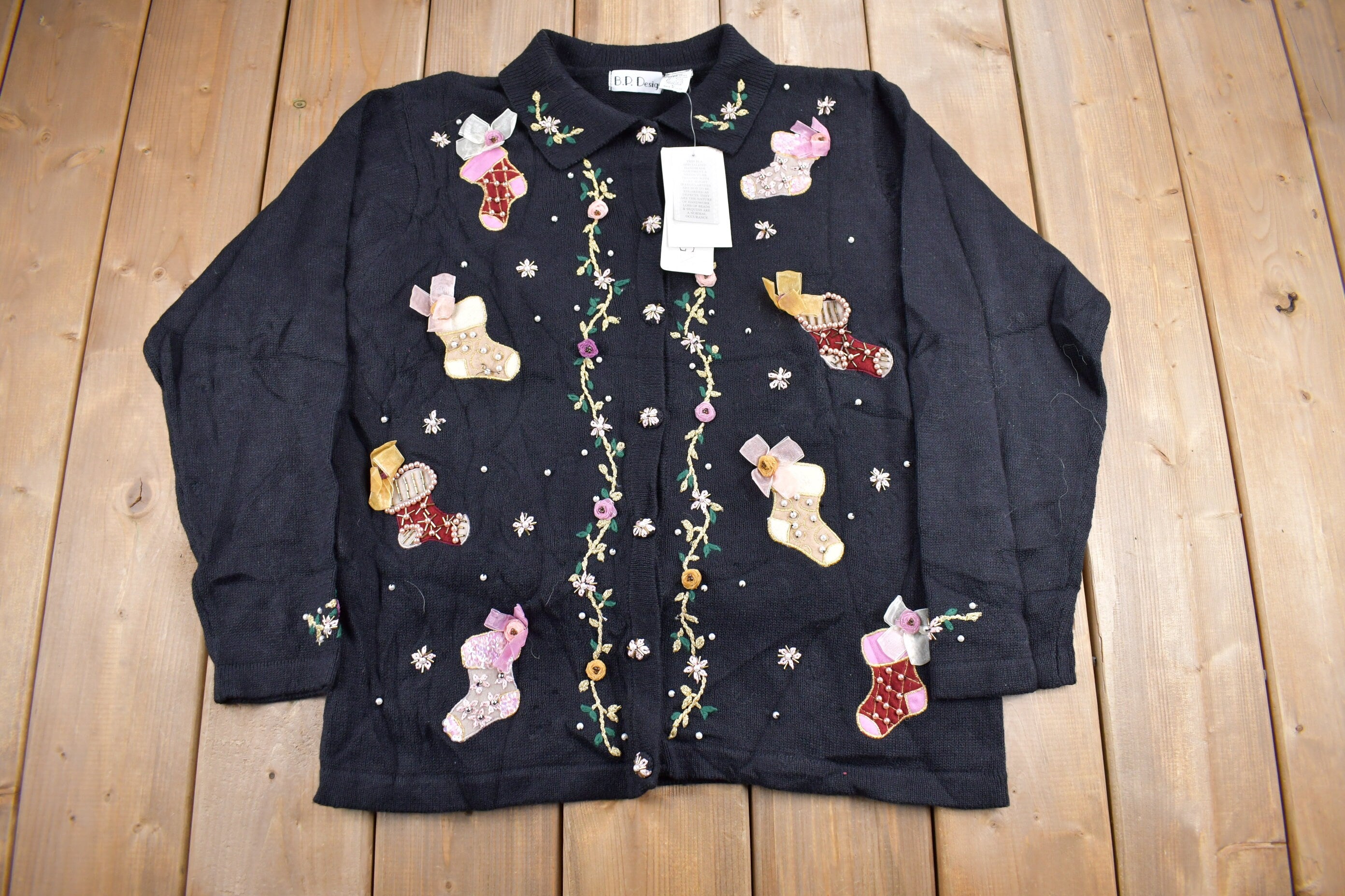 Vintage 1990s Headstock B.P Design Christmas Theme Knit Cardigan Sweater