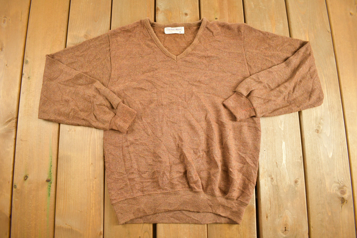 Vintage 1970s Creslan Rayon Knitted V-Neck Sweater / Vintage 90s Crewneck / Pattern Sweater / Outdoor / Hand Knit / Pullover Sweatshirt