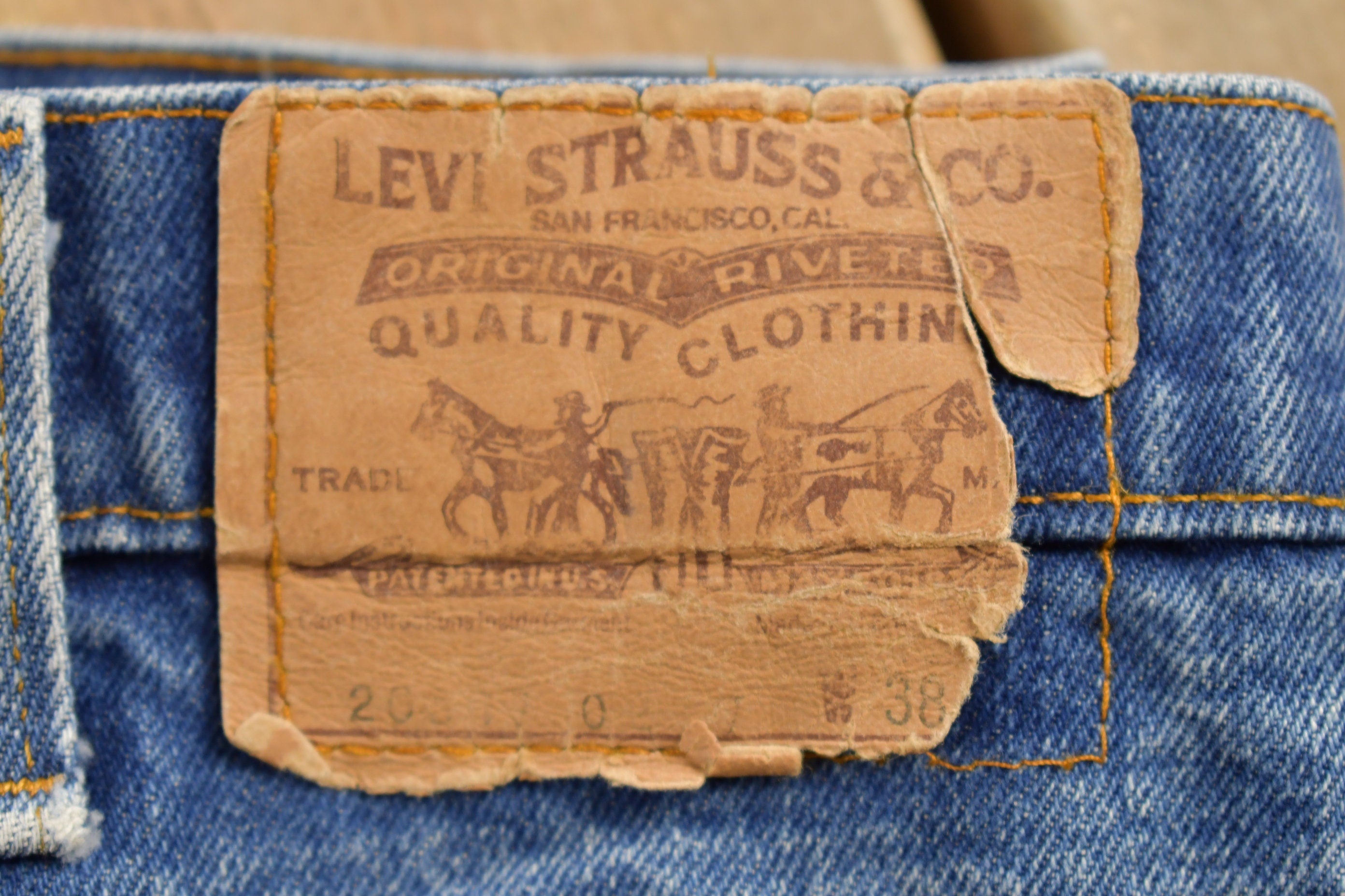 Vintage 1980s Levi's Orange Tab Jeans Size 36 x 27