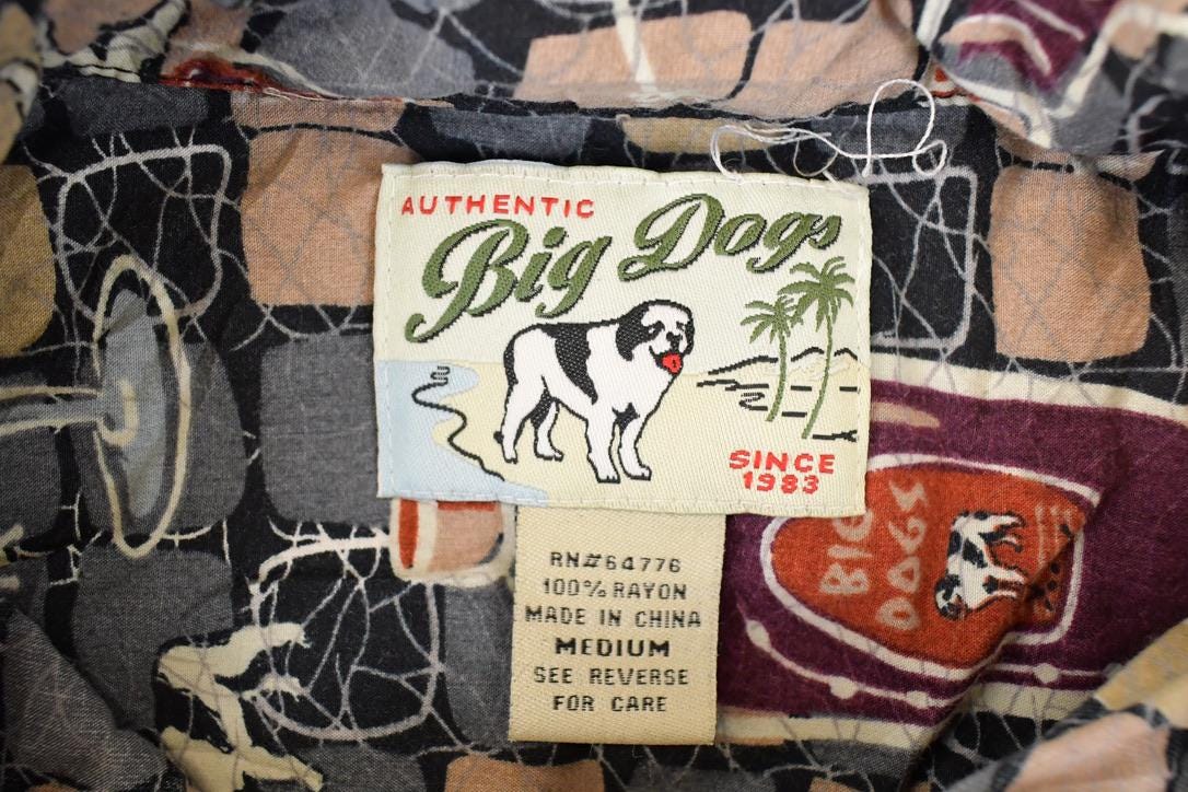 Vintage 1990s Big Dogs Bottles AOP Abstract Button Up Shirt Men's M