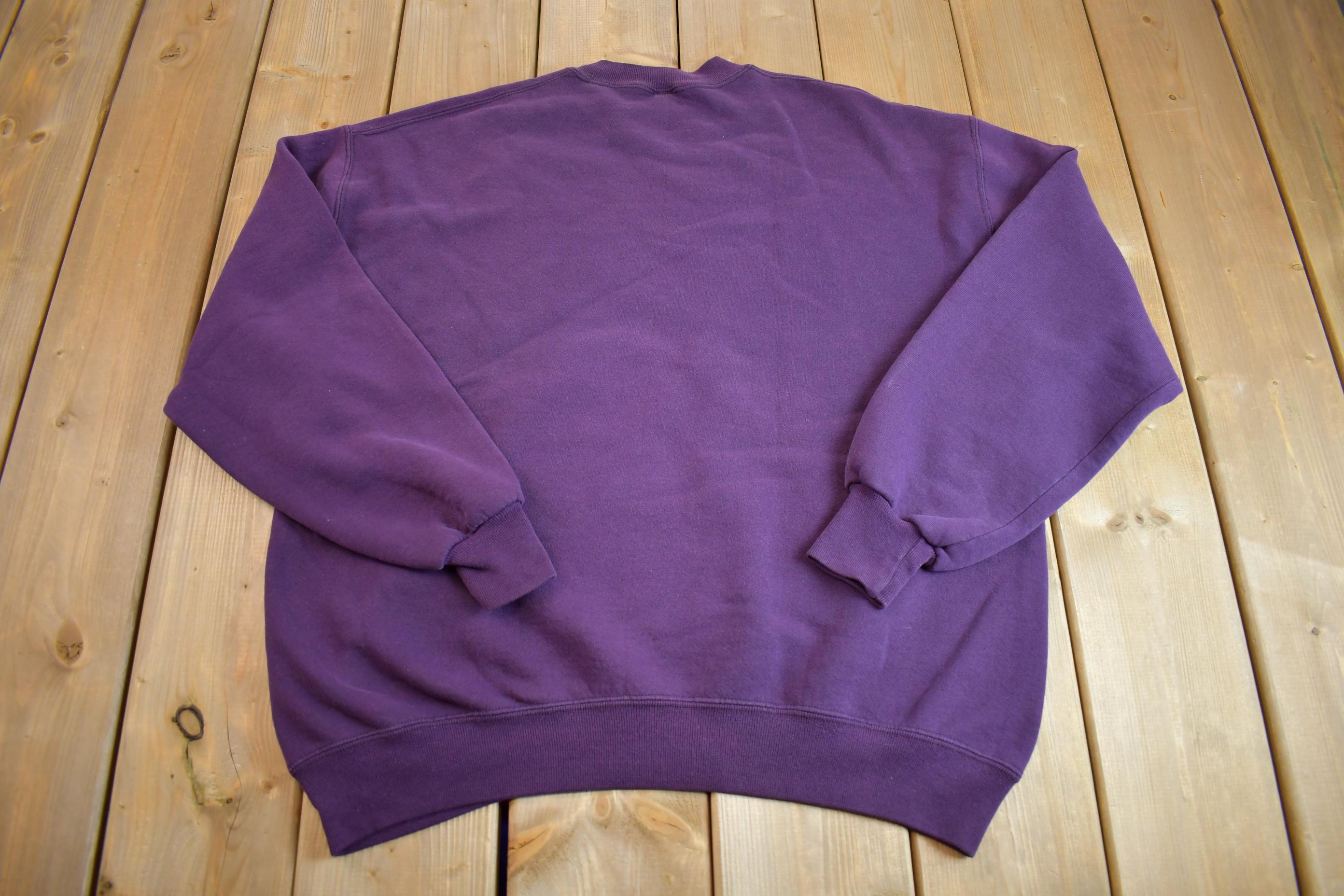 Vintage 1990s Sunfaded Purple Russel Blank Crewneck Sweatshirt Made In USA - X- Large