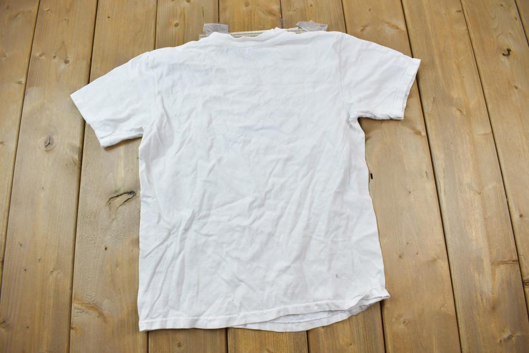 Vintage 1988 Chicago Cubs MLB Wrigley Stadium Graphic T-Shirt