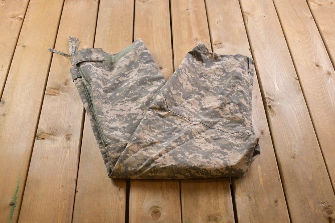 Vintage 1990s Military Digital Camouflage Pants Size 34 x 30